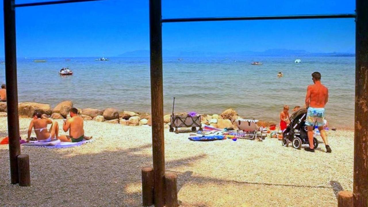 Appartamento Peschiera Peschiera del Garda Esterno foto