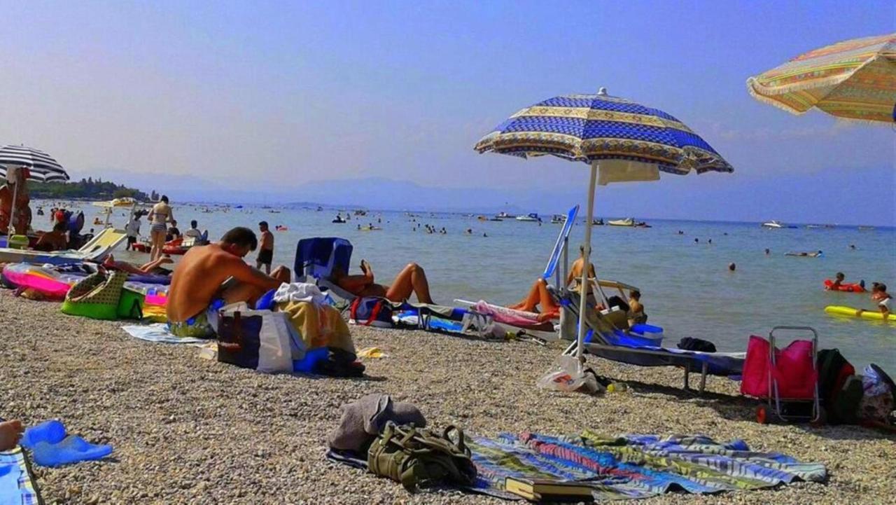 Appartamento Peschiera Peschiera del Garda Esterno foto