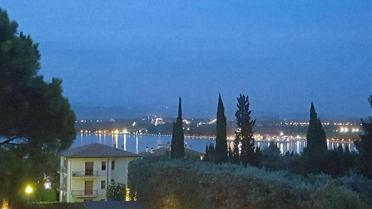 Appartamento Peschiera Peschiera del Garda Esterno foto