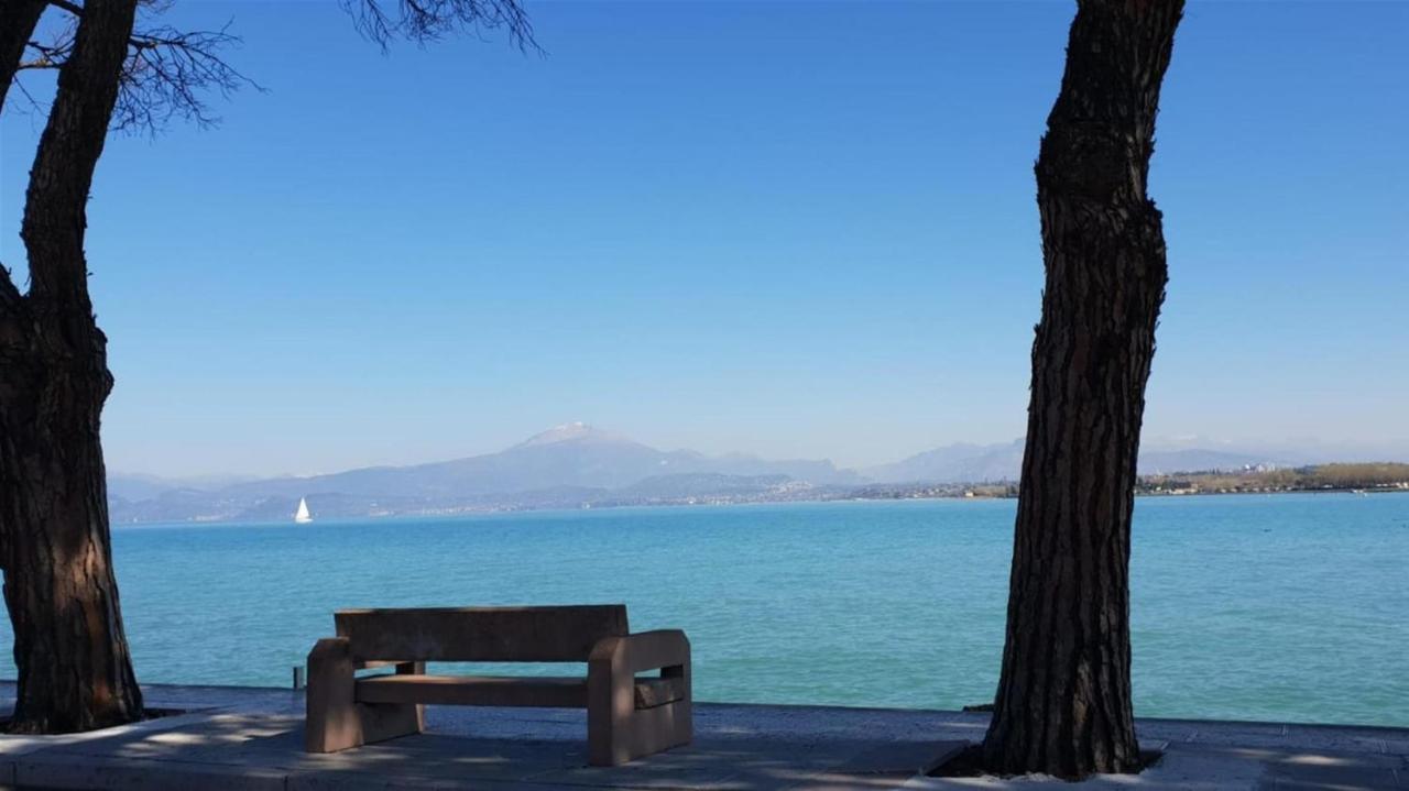Appartamento Peschiera Peschiera del Garda Esterno foto