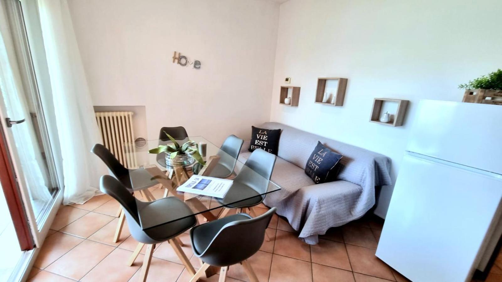 Appartamento Peschiera Peschiera del Garda Esterno foto